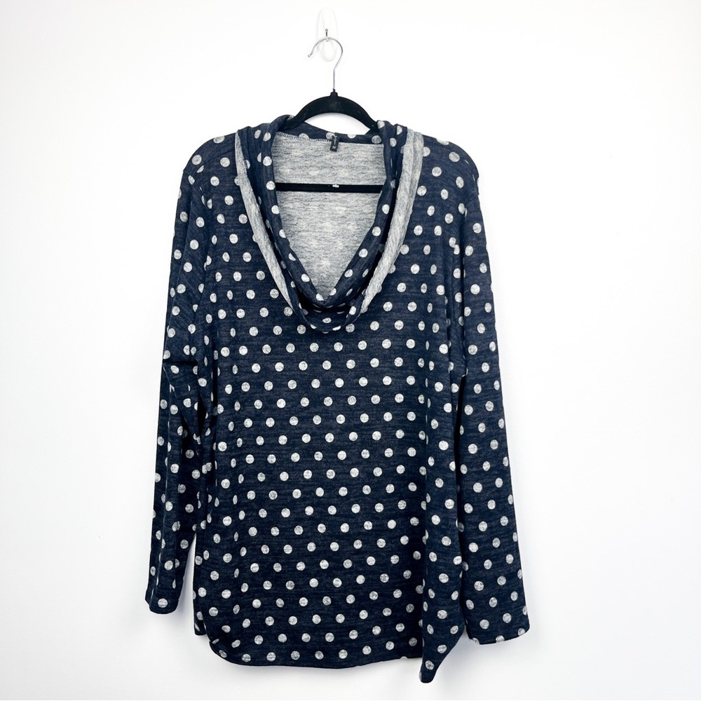 NWOT Edista Los Angeles Draped Neck Navy & Grey Polka Dot Long Sleeve